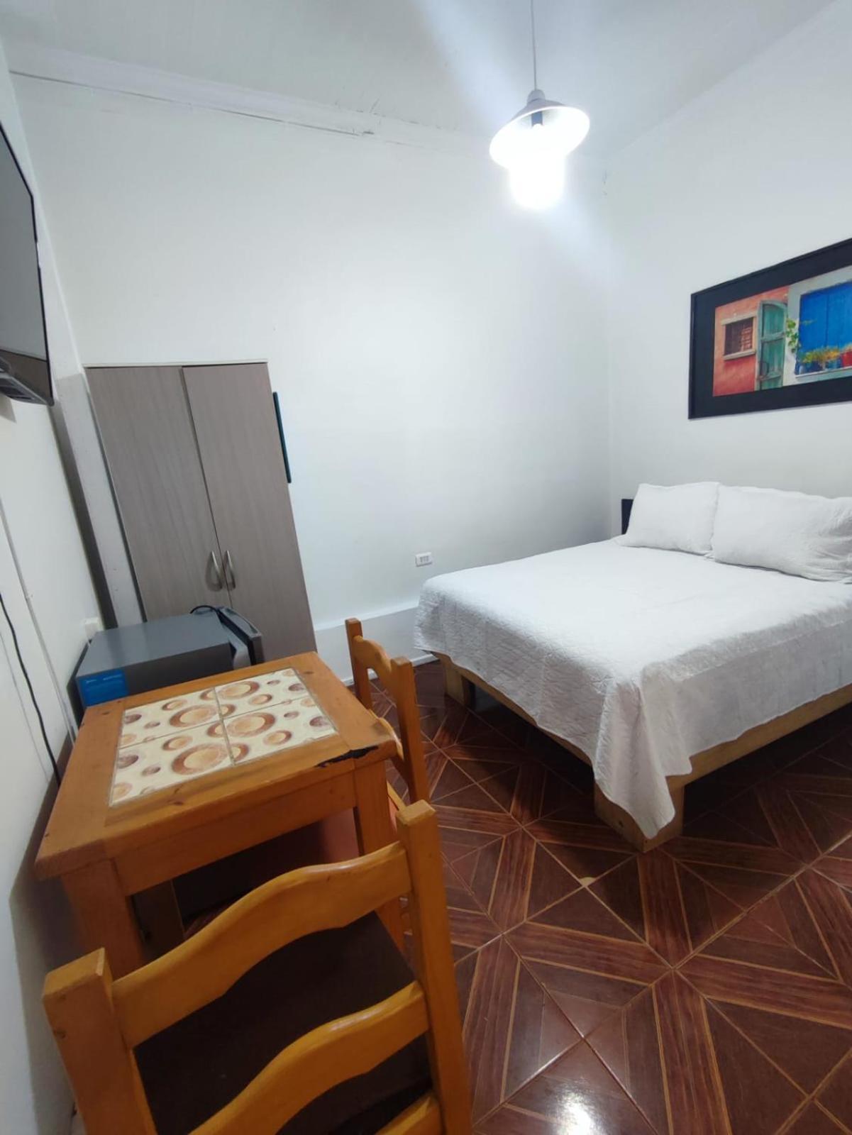 Hostal Vicmar Vina del Mar Ngoại thất bức ảnh